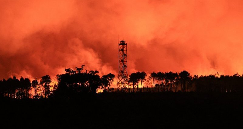 Canicules et incendies : apprendre à avoir peur  - « Le signe que quelque chose en nous insiste et résiste à la fatalité »

Jérôme Santolini